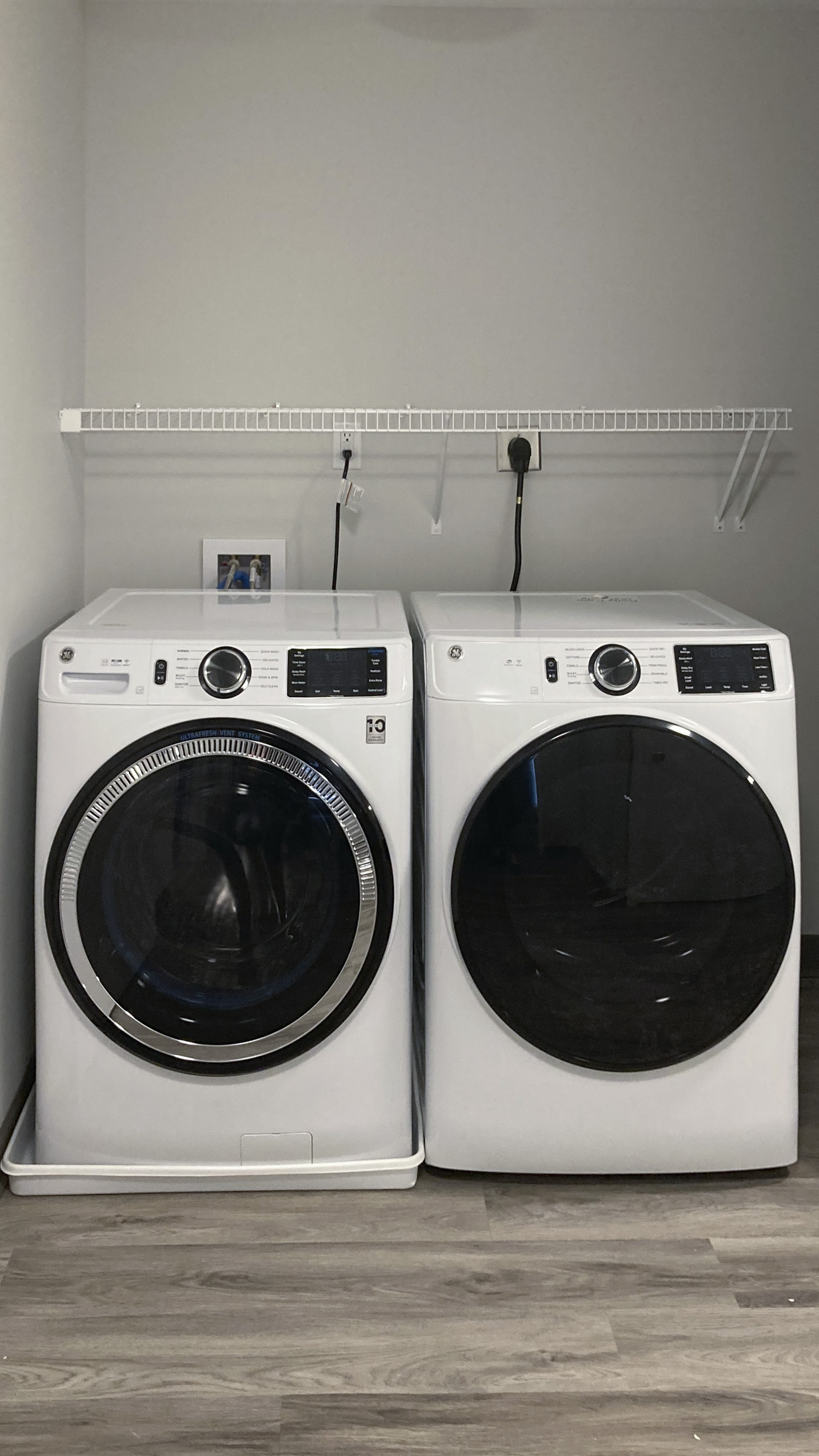 Shawnee Senior Villas - washer & dryer